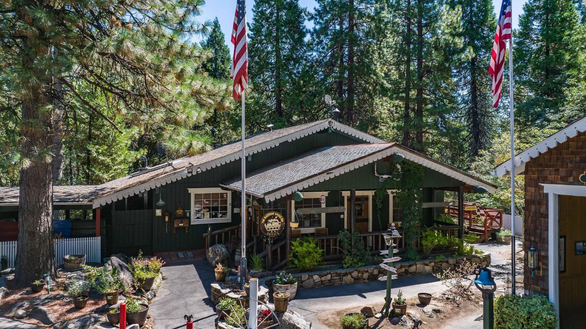 Narrow Gauge Inn Fish Camp Exterior foto
